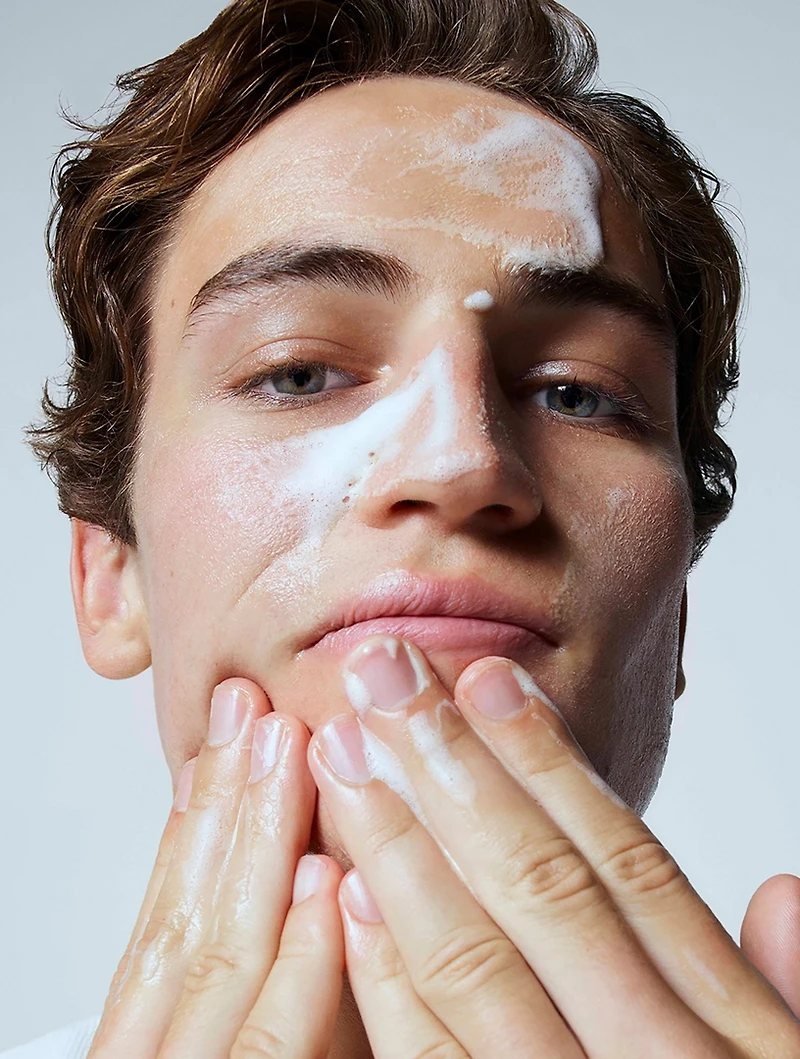 Clear LS Deep Pore Purifying Face Wash