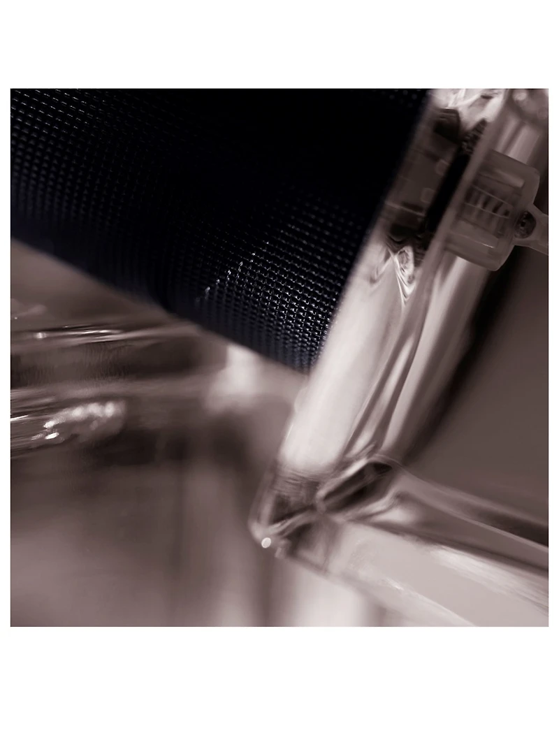 Le Vestaire Des Parfums Denim Oud Cuir Eau de Parfum