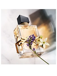 Mother's Day Gift Set: Libre Eau De Parfum And Slim Velvet Radical Lipstick