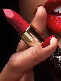 Le Rouge Parfum Lipstick