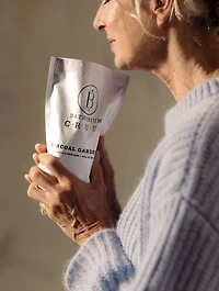 Charcoal Garden Detox Crush Bath Soak