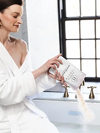 Eucalyptus Apothecary Crush Bath Soak