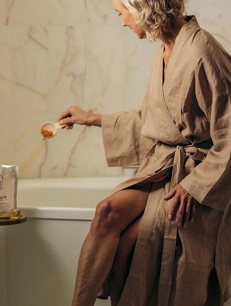 Amber Glow Clay Soak