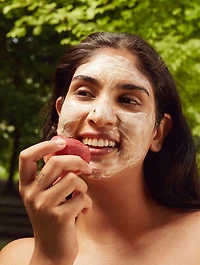 Superfruit Lactic + Multifruit 8% AHA Exfoliating Mask