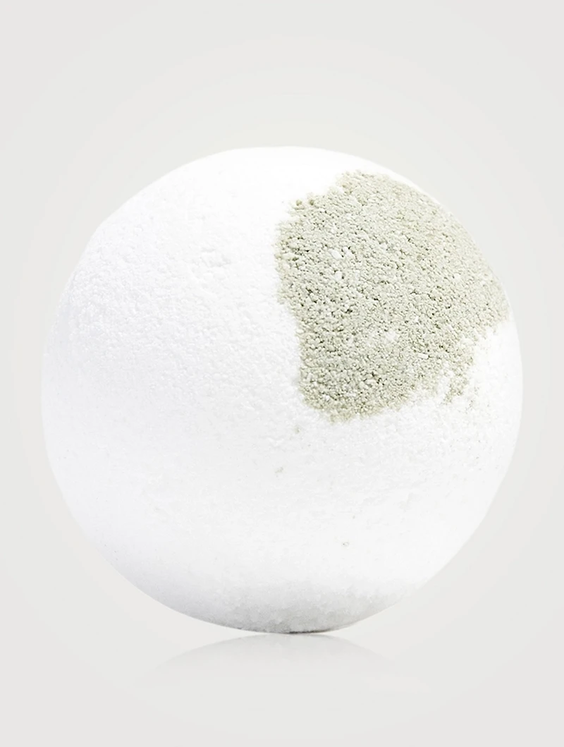 Boreal Fog Bath Bomb