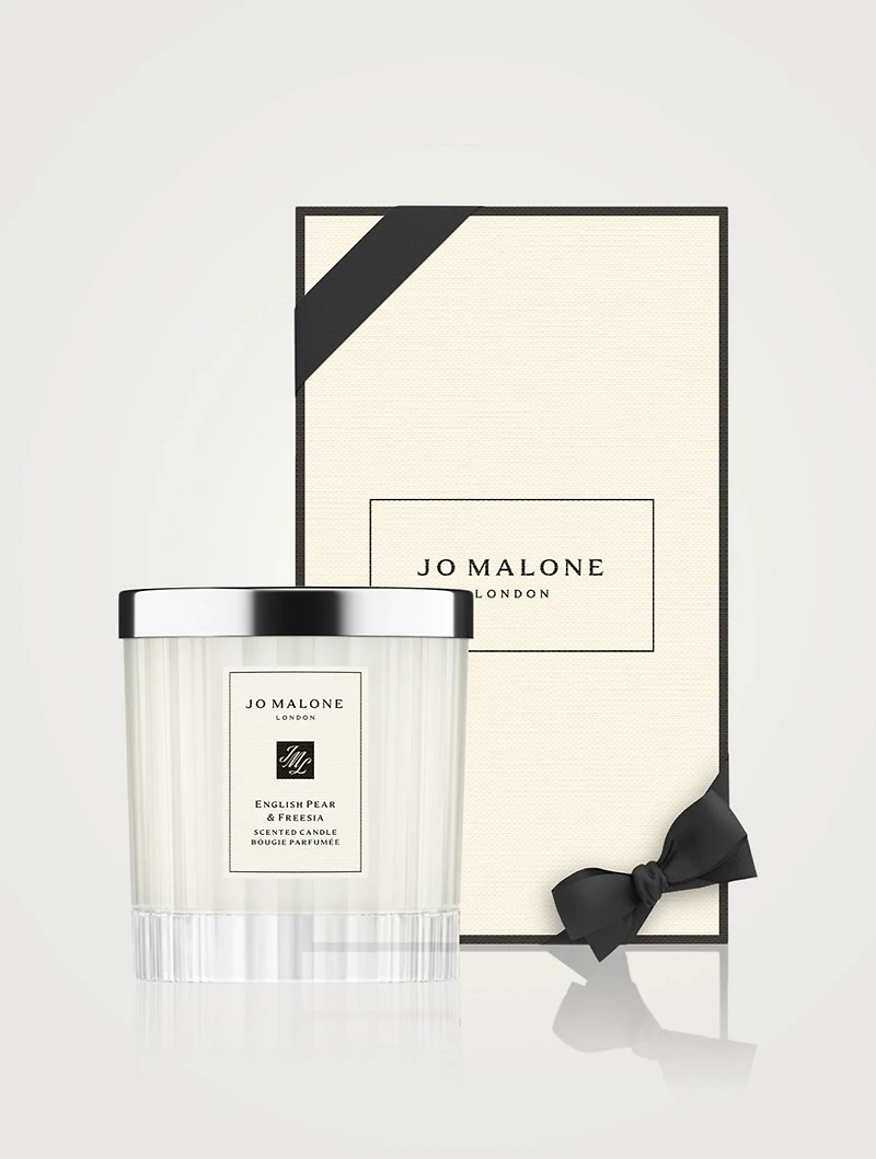 English Pear & Freesia Home Candle – Fluted Glass Edition