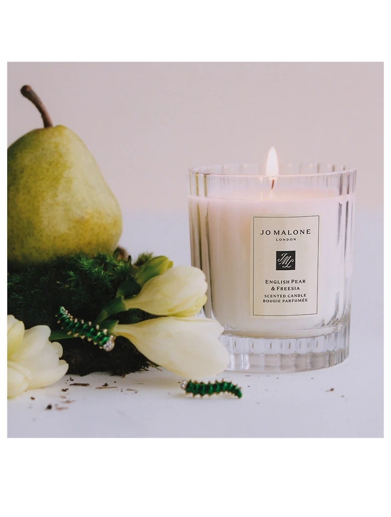 English Pear & Freesia Home Candle – Fluted Glass Edition