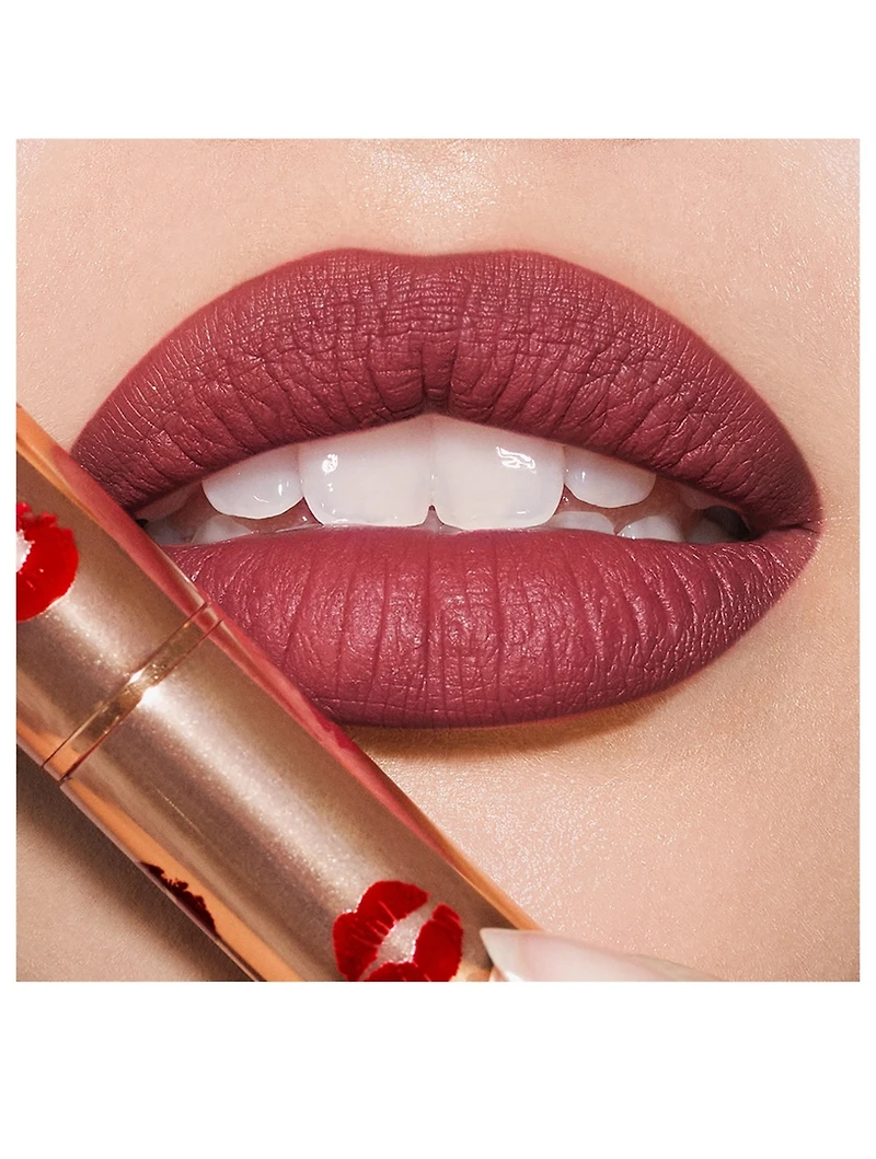 Limitless Lucky Lips Lipstick