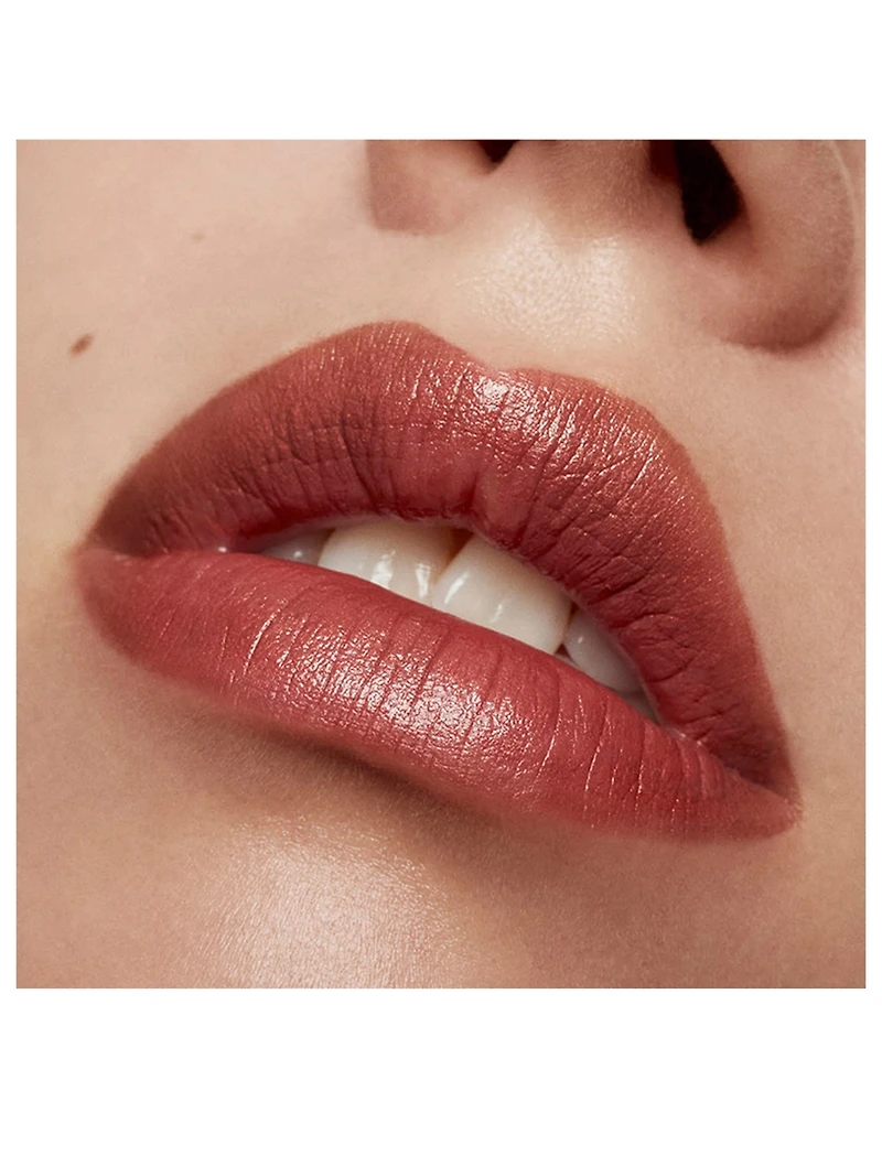 Shimmering Lipstick