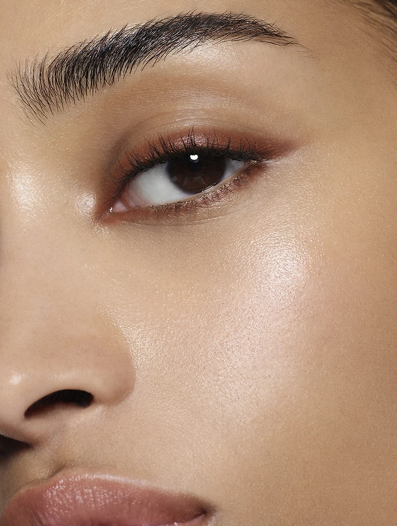 Satin Kajal Jewel Liner