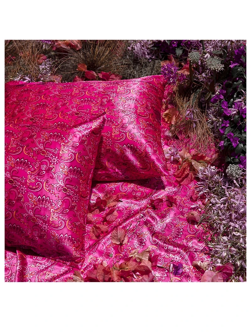 Slip® x Alice + Olivia Pure Silk Queen Pillowcase