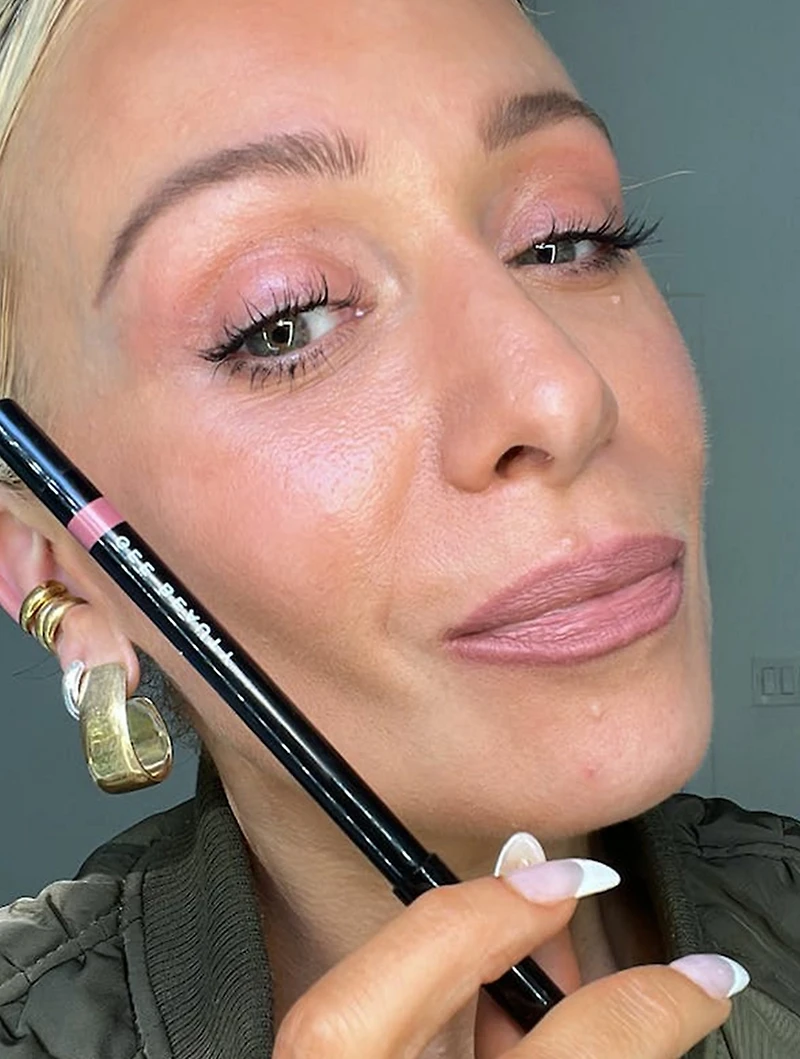 Creamy Lip Define Pencil