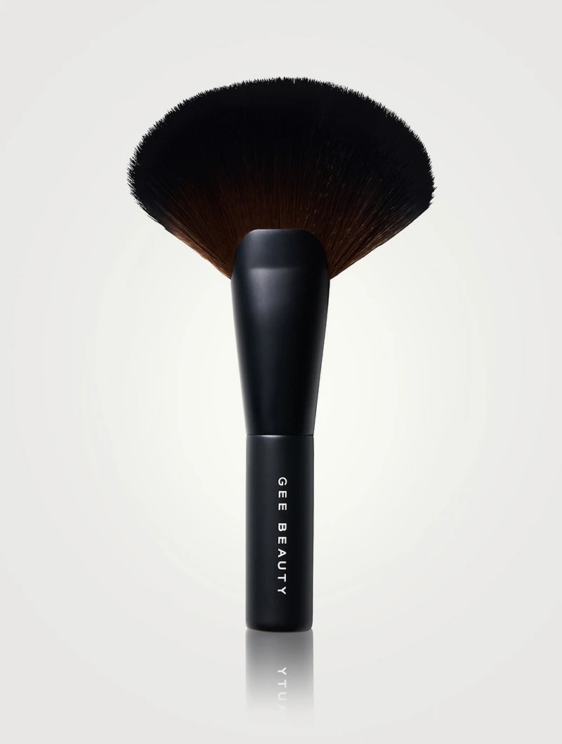 Fan Brush