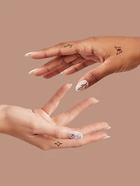 Daisy Dreams Nail Art Tattoos
