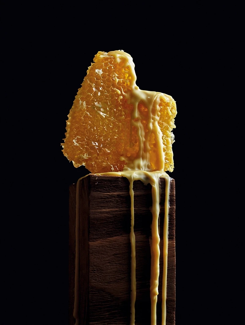 Honey Beeswax Candleholder