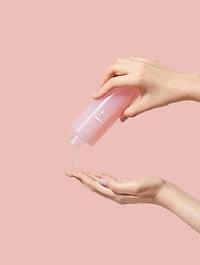 Peach 77 Niacin Essence Toner