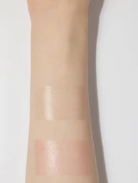 Glowing Lip Balm