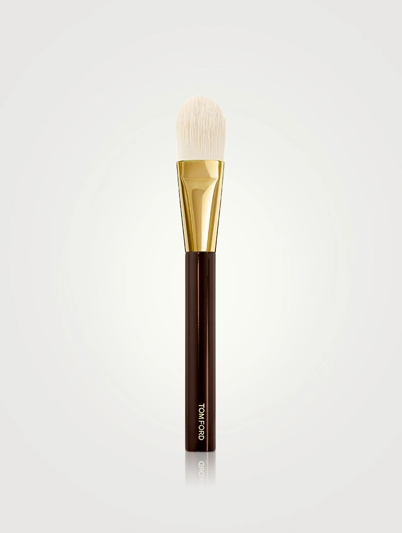 Foundation Brush 01