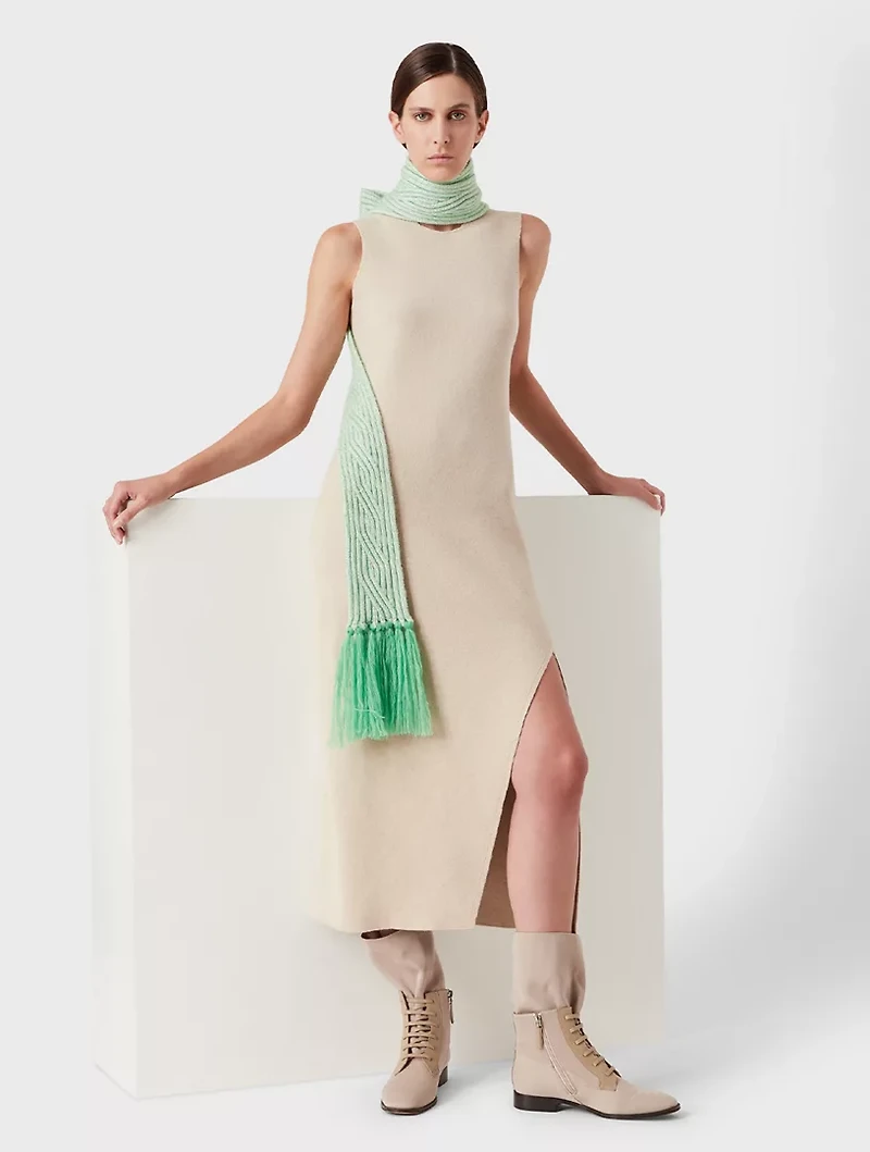 Sleeveless Long Dress