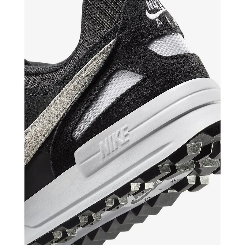 Prior Generation - Air Pegasus '89 G Spikeless Golf Shoe Black/White