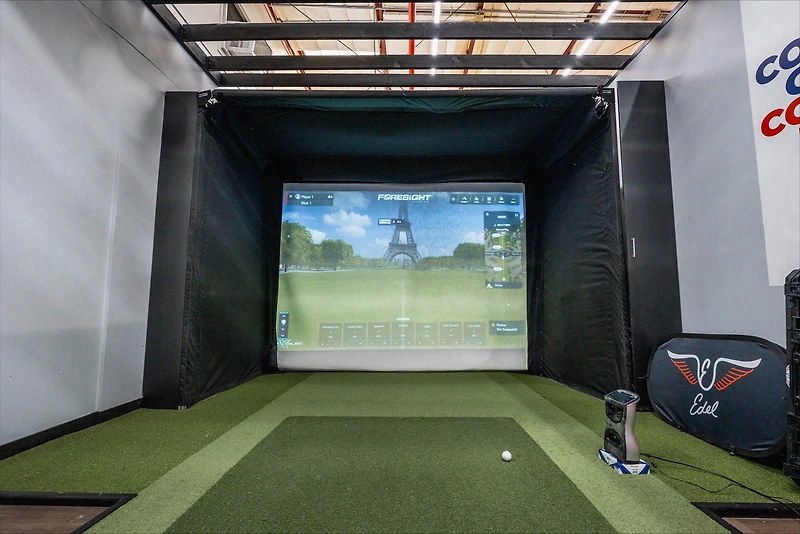 Parlour 11 Golf Enclosure - 3 Ply Impact Screen