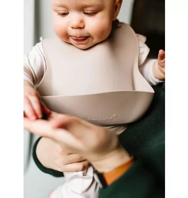 Loulou Lollipop Sand Silicone Bib
