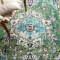 Safavieh Monaco Vivyan Traditional Area Rug
