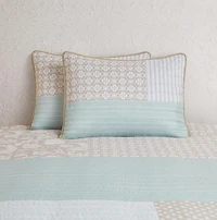Megan 3 Piece Reversible Quilt Set