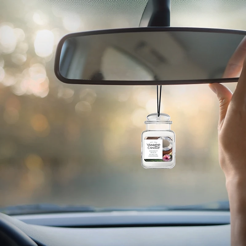 Yankee Candle Car Jar Ultimate Air Freshener, Coconut Beach - Neutralizes Odours Up To 30 Days