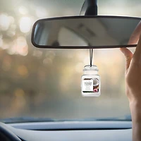 Yankee Candle Car Jar Ultimate Air Freshener, Coconut Beach - Neutralizes Odours Up To 30 Days