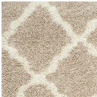 Safavieh Dallas Logan Geometric Shag Area Rug