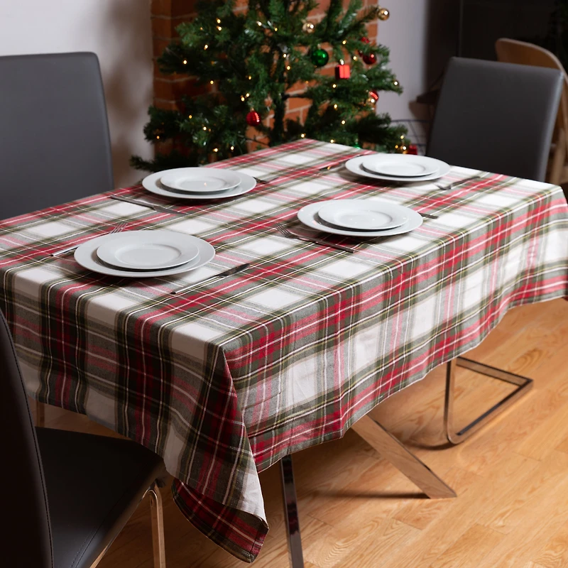 Celebration Plaid Table Cloth