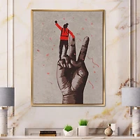 Designart Signe de victoire avec l'homme avec le bras levé ART MURAL À CADRE FLOTT