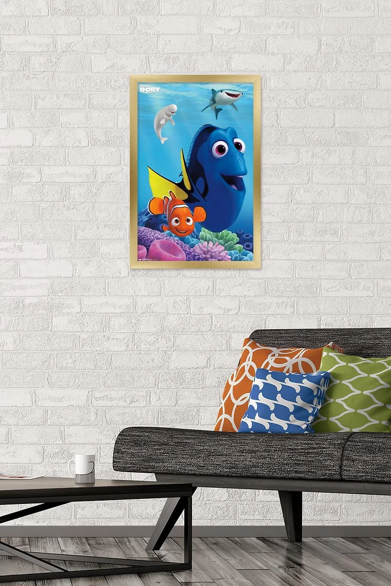 Disney Pixar Finding Dory - Dory Wall Poster, 22.375" x 34"