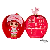 L.O.L. Surprise! Loves Strawberry Shortcake Tots with Scented Dolls, Pets, and Transforming Strawberry House Playset