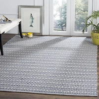 Safavieh Montauk Randall Geometric Stripes Area Rug