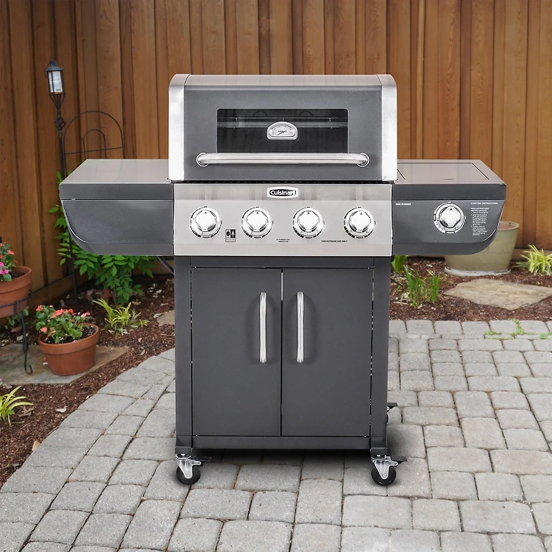 Cuisinart Four Burner Gas Grill avec deux vannes de carburant