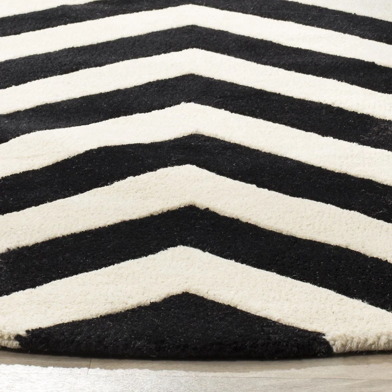 Safavieh Chatham Jake Zigzag Stripes Area Rug