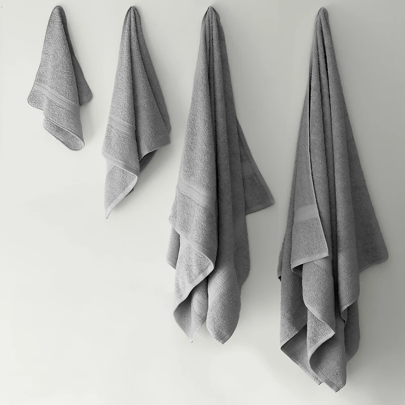 Drap de bain uni Mainstays Basics, doux et résistant, 100 % coton, noir