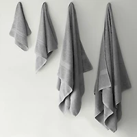 Drap de bain uni Mainstays Basics, doux et résistant, 100 % coton, noir
