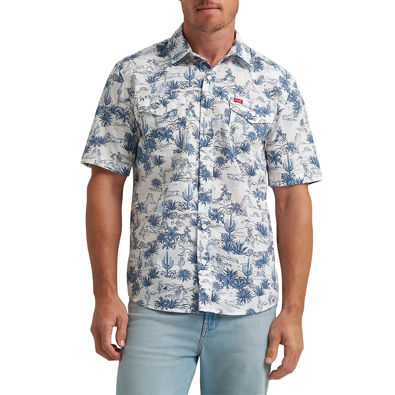 Wrangler® Men's Short Sleeve Print Shirt