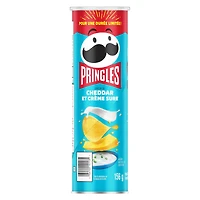 Pringles* Cheddar & Sour Cream Flavour Potato Chips 156 g