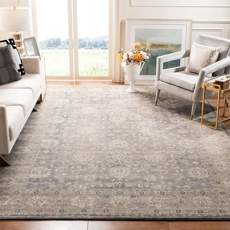 SAFAVIEH Sofia Derrick Traditional Area Rug