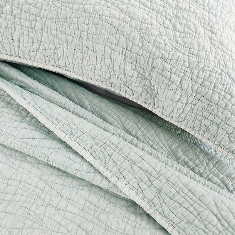 Gouchee Home Carson King Quilt Set – 3-Piece Mint Bedding Set, Stone-Washed Cotton with Wave Stitch Pattern, Soft All-Season Bedspread with Plush Fill & Matching Pillow Shams