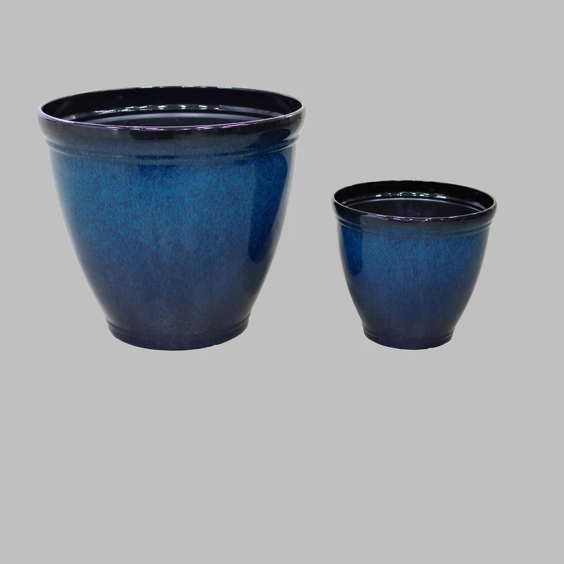 Mainstays 14.5 inch Gradient Blue Round Recycled Resin Planter