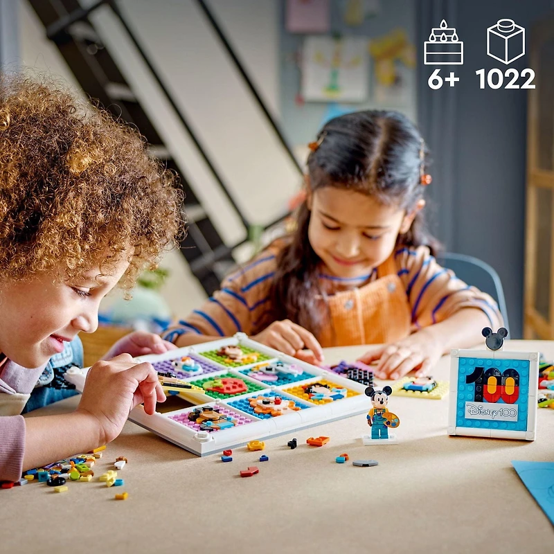 LEGO Disney 100 Years of Disney Animation Icons 43221 Buildable Disney Set with Mickey Mouse Minifigure, Creative Toy for Kids to Design Classic Disney Wall Art, Birthday Gift for Fans and Kids Age 6+