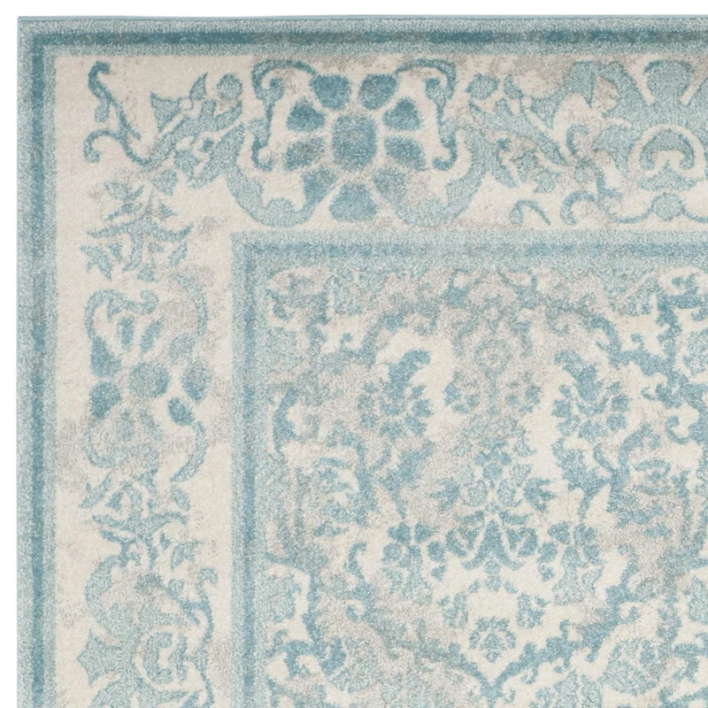 Safavieh Evoke Lorna Traditional Area Rug