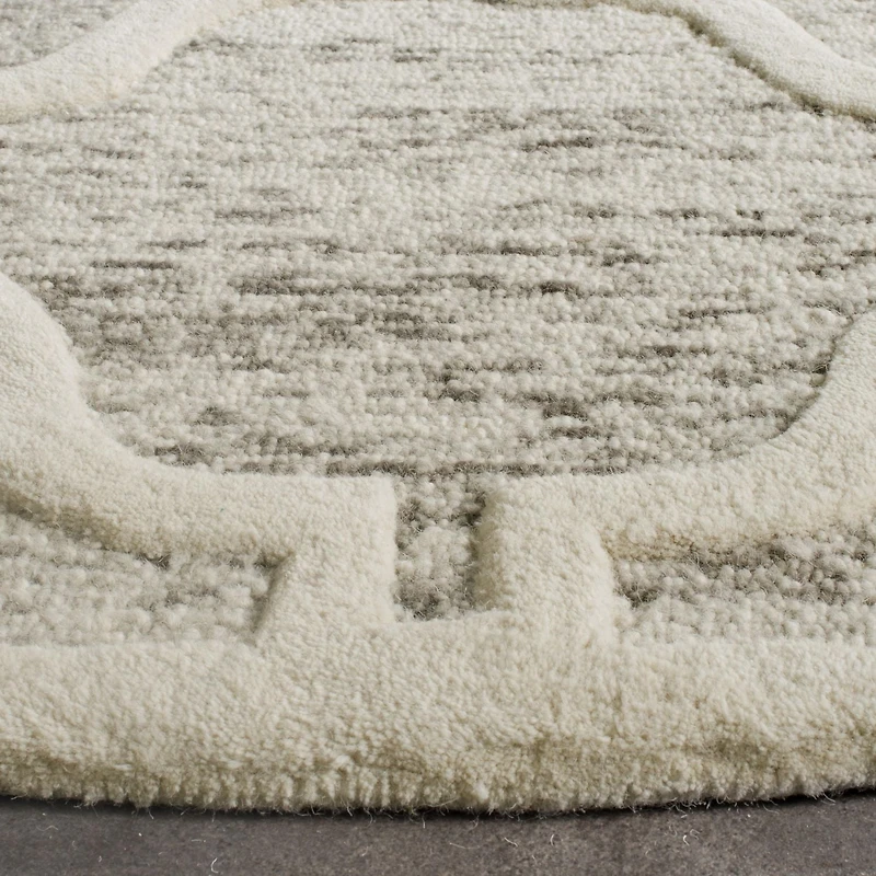 Safavieh Cambridge Kodey Faded Geometric Area Rug