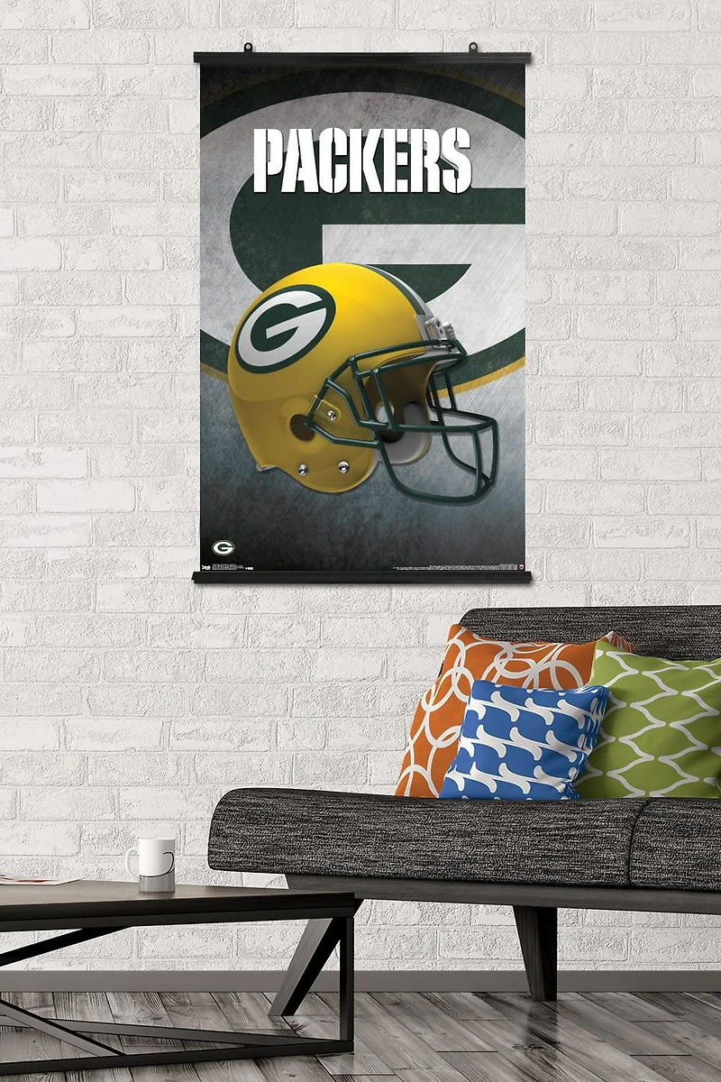 NFL Green Bay Packers - Helmet 16 Wall Poster, 22.375" x 34" Framed