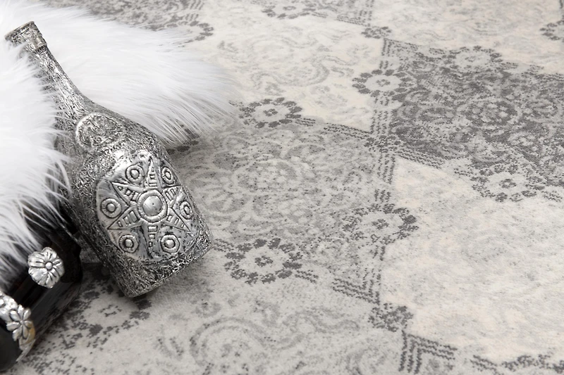 Rug Branch Havana Collection Traditional Distressed Area Rug
